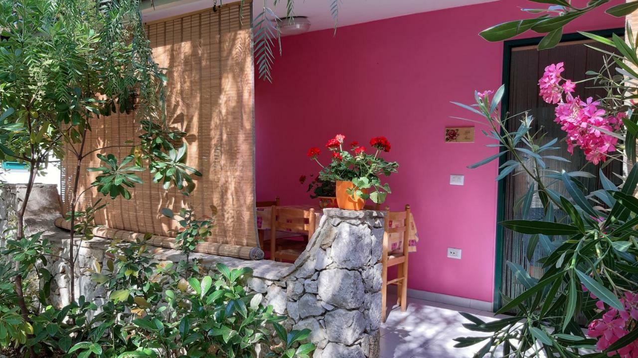 Camping Village Degli Ulivi Mattinata Exterior foto